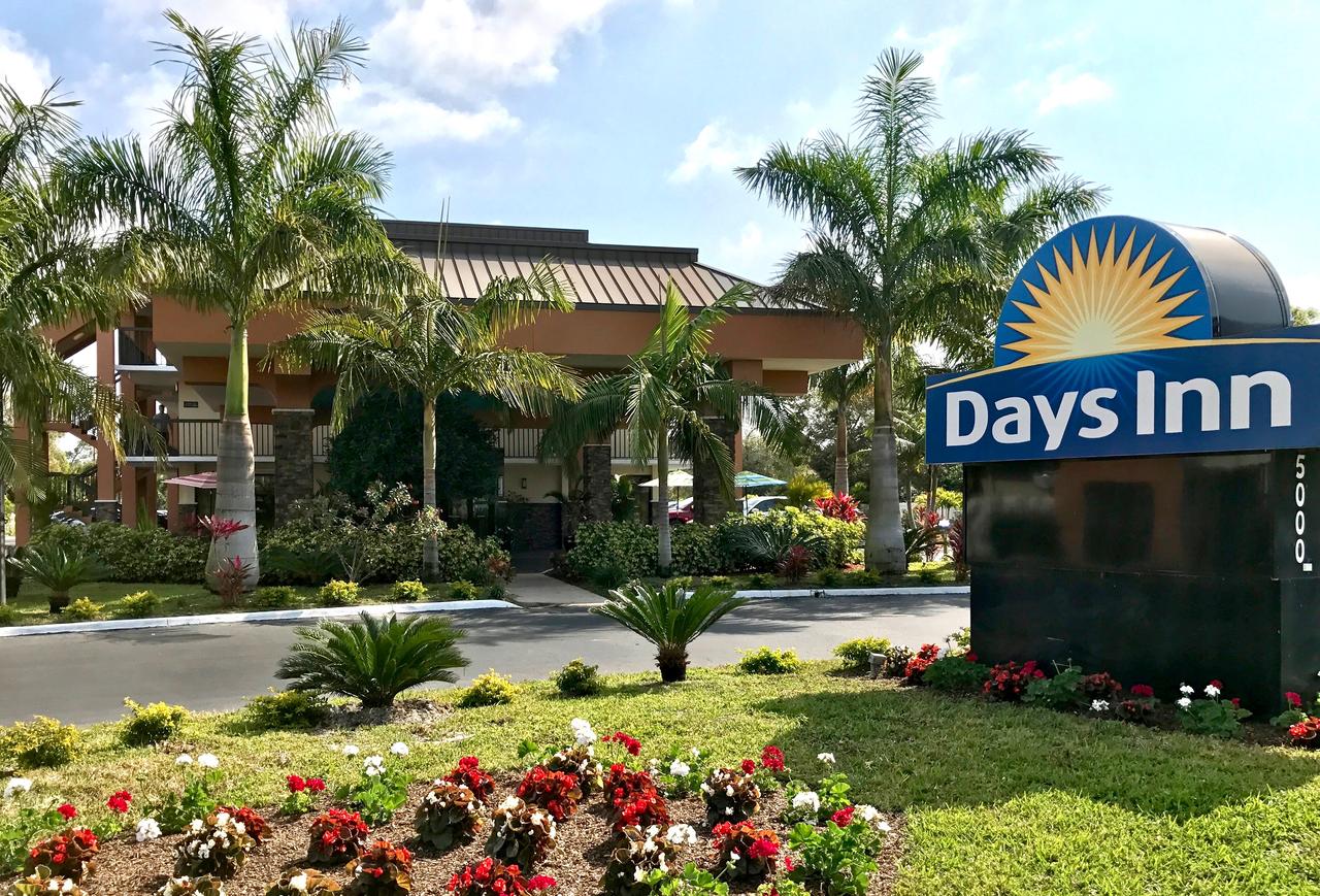 Days Inn By Wyndham Sarasota Bay - thumb 5