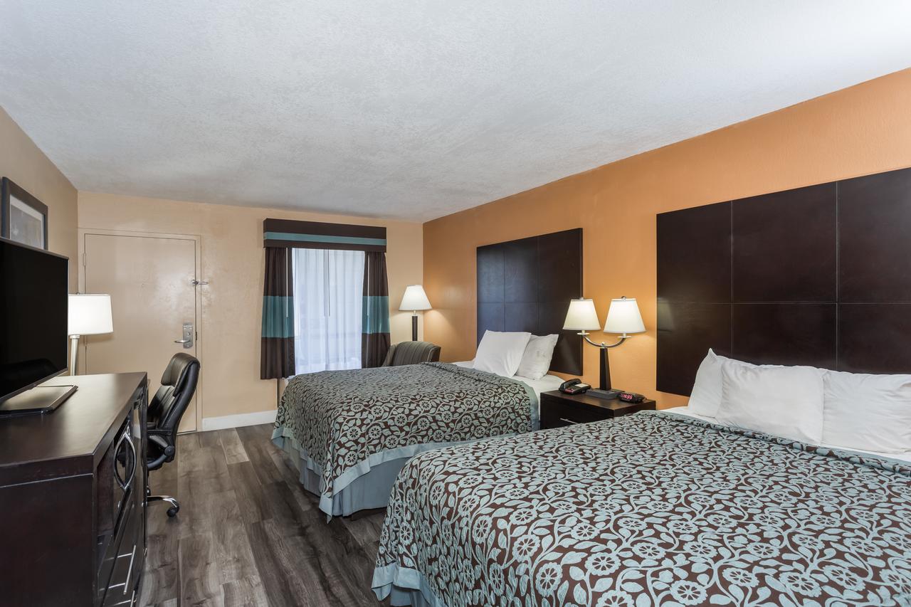 Days Inn By Wyndham Sarasota Bay - thumb 14