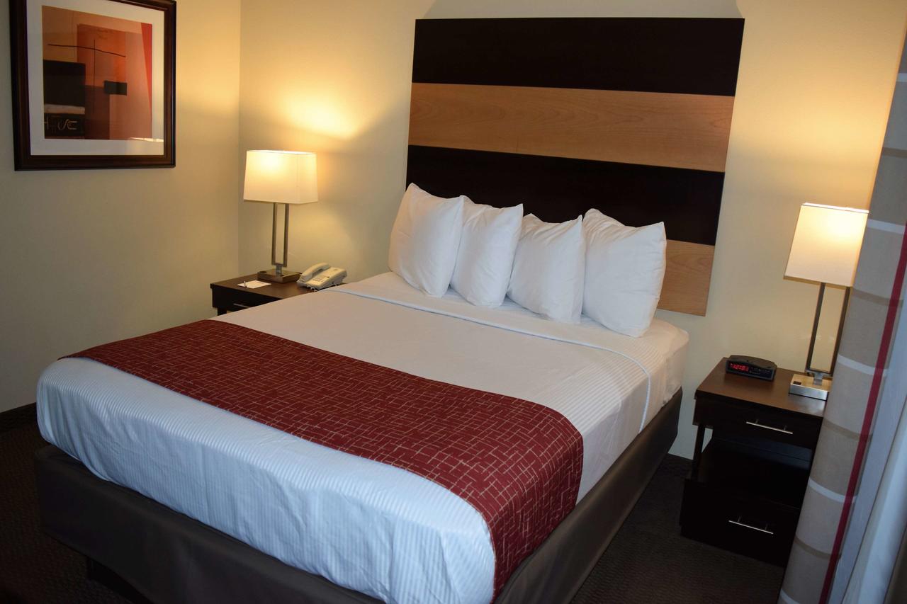 Best Western Sugar Sands Inn & Suites - thumb 20