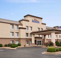 Baymont Inn  Suites Evansville East - Accommodation Texas