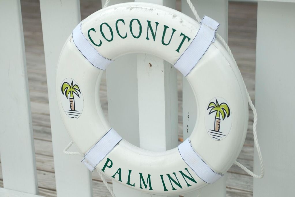 Coconut Palm Inn - thumb 1