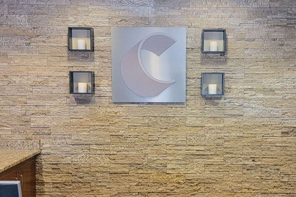 Comfort Inn & Suites - thumb 5