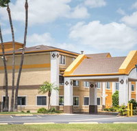 Super 8 Harlingen - Accommodation Texas