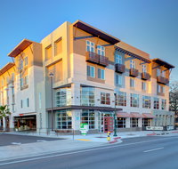 Holiday Inn Windsor Wine Country - Accommodation Texas