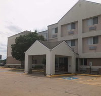 AmericInn by Wyndham Davenport - Accommodation Texas