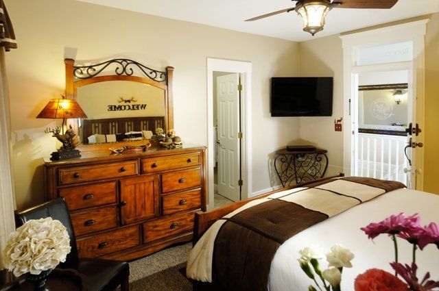 The Branson Hotel - thumb 1