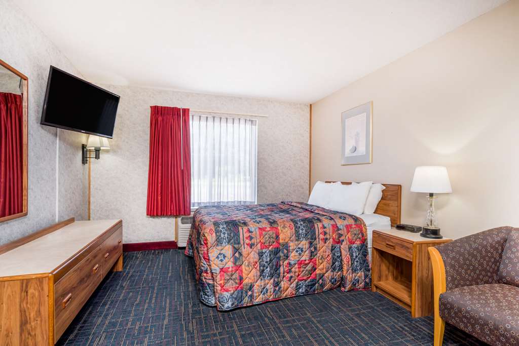 Days Inn Hurley - thumb 6