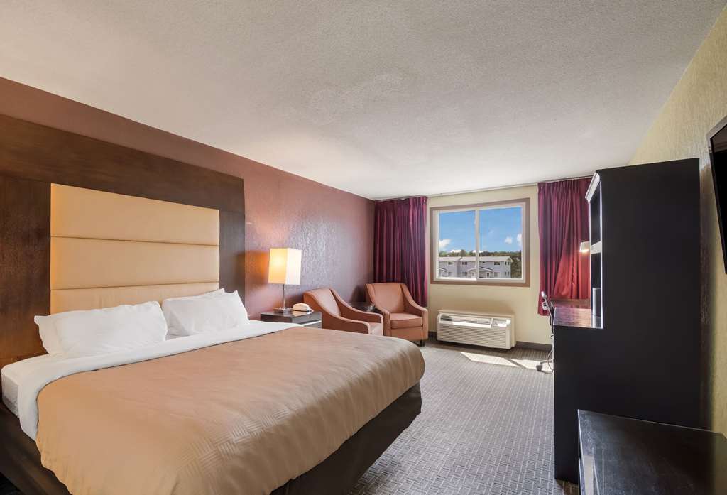 Clarion Inn - thumb 4