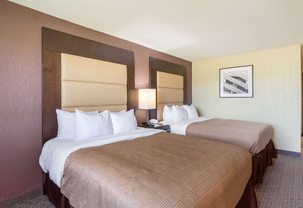 Clarion Inn - thumb 7