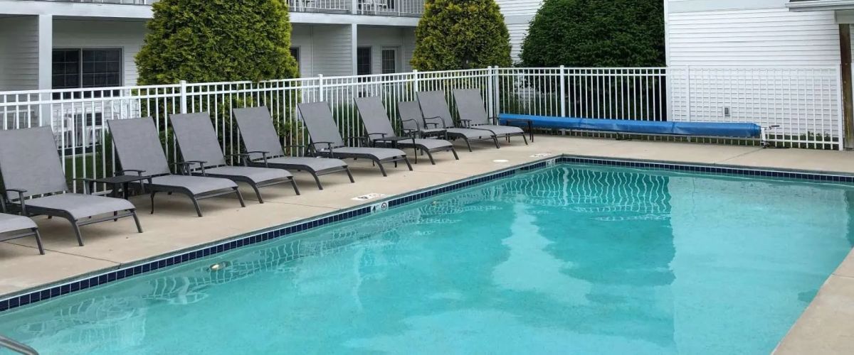 Homestead Suites - thumb 2