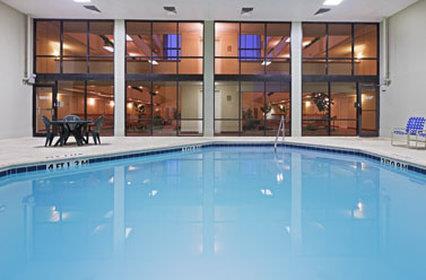 MCM Elegante Hotel & Suites - thumb 8