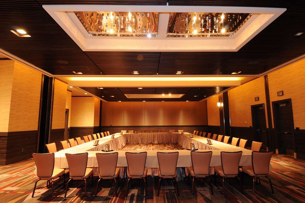 M Resort Spa Casino - thumb 3