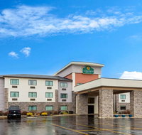 La Quinta Inn  Suites Batavia - Accommodation Texas