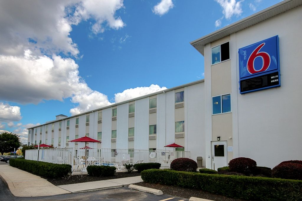 Motel 6 Philadelphia - thumb 1