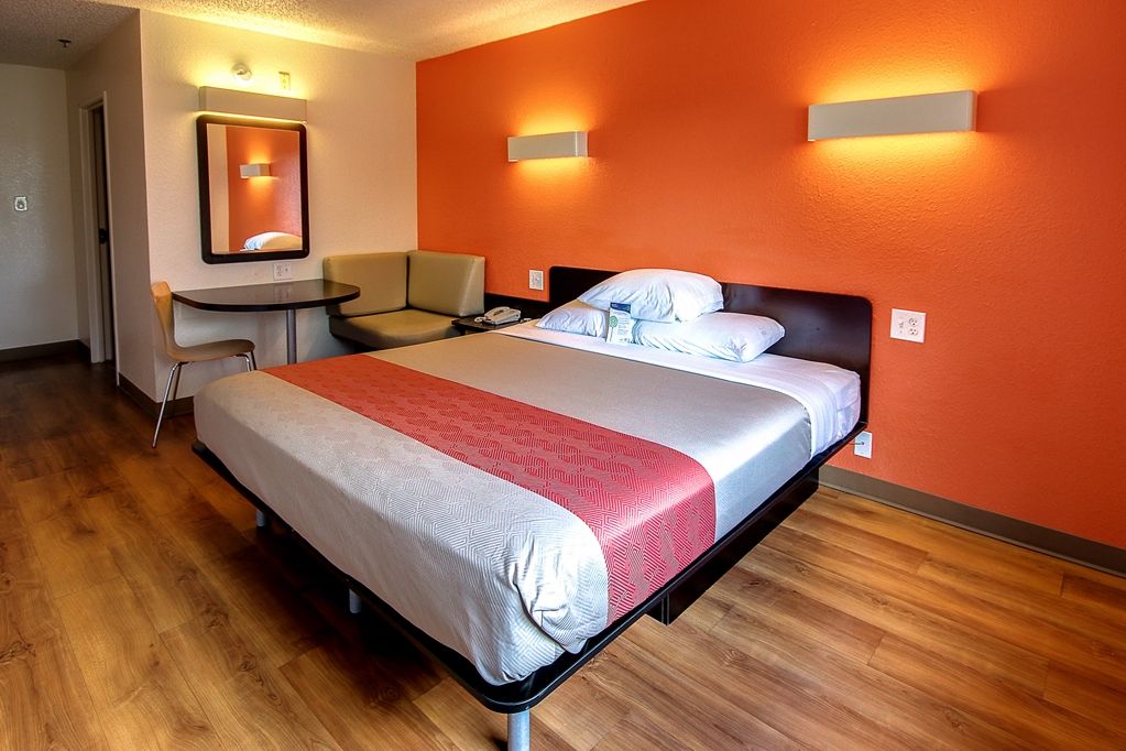 Motel 6 Philadelphia - thumb 13