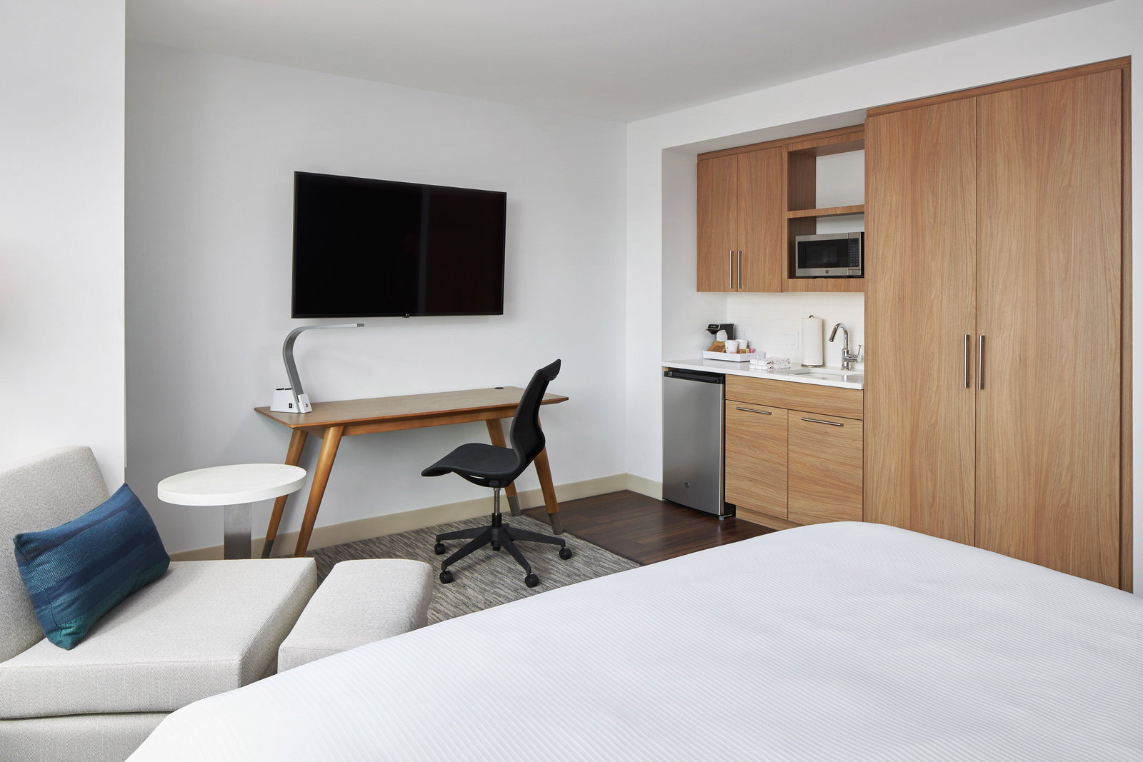 Element Valley Forge - thumb 1