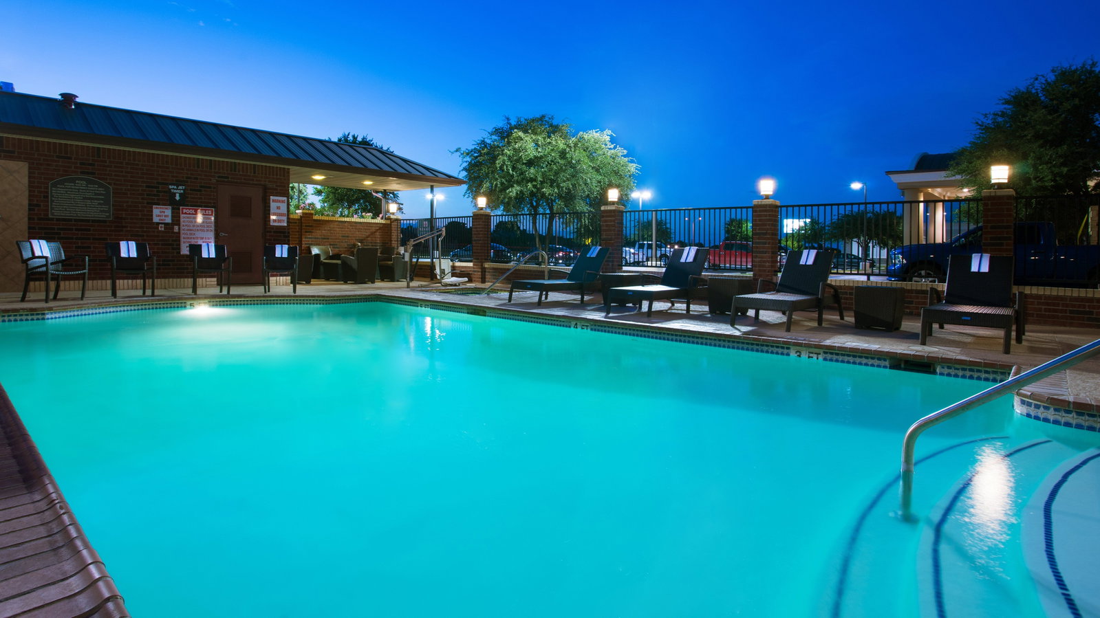 Holiday Inn Express/Suites Midland Loop - thumb 8