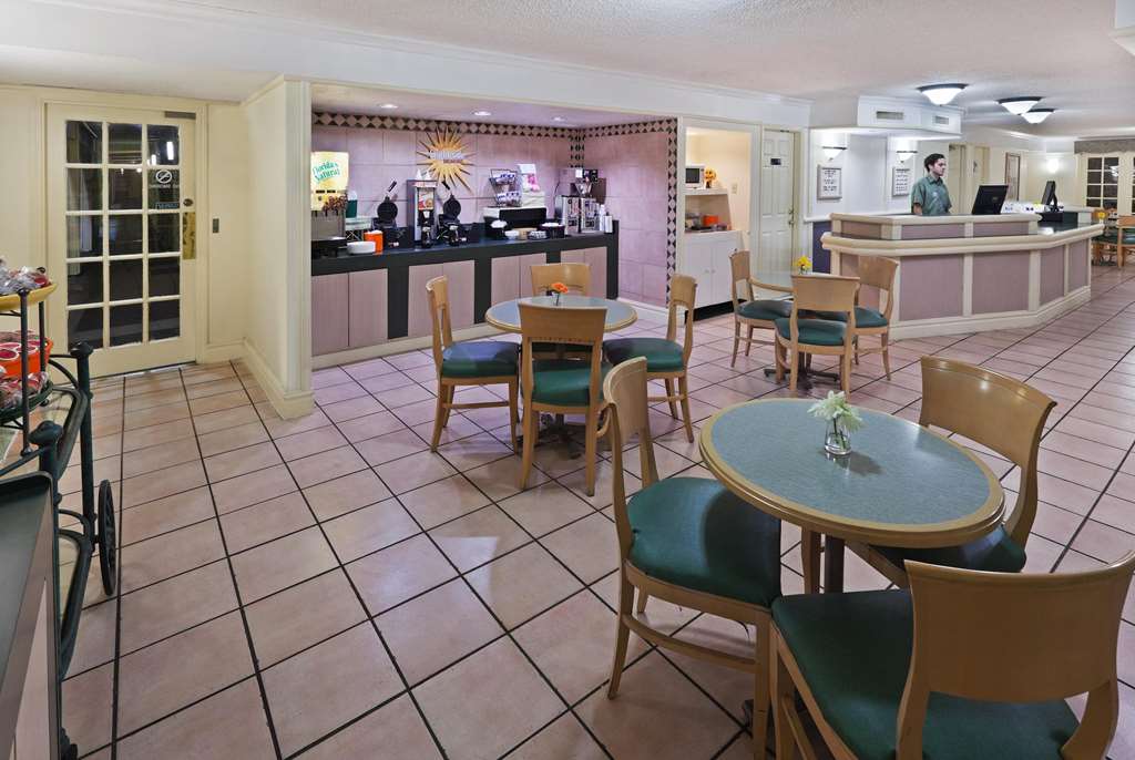 La Quinta Inn Austin Oltorf - thumb 16