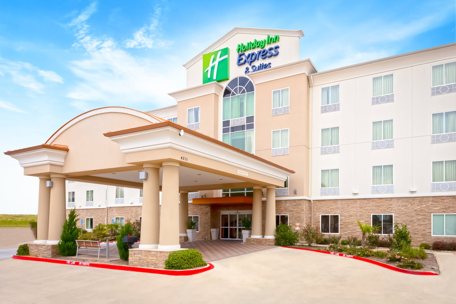 Holiday Inn Express Hotel Dallas West