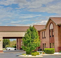 Days Inn  Suites Louisville Airport SW - Accommodation Texas