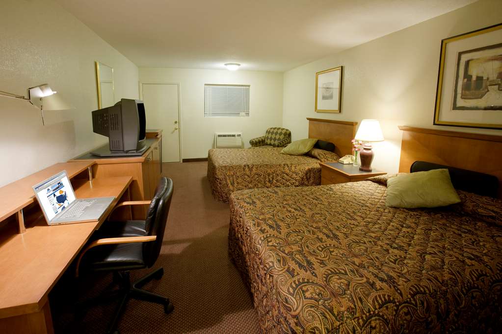 Americas Best Value Inn - thumb 4