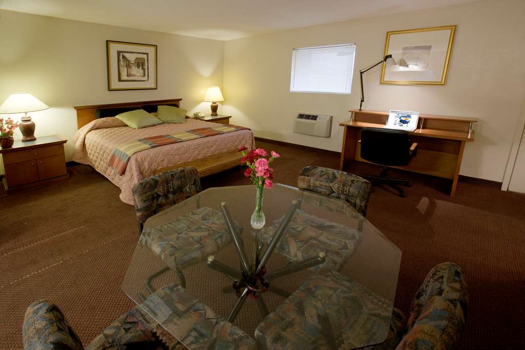 Americas Best Value Inn - thumb 6