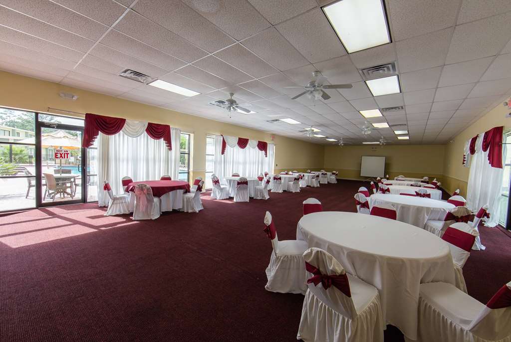 Ramada Intercontinental Airport East - thumb 13