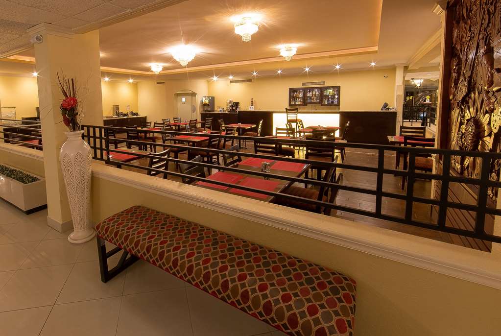 Ramada Intercontinental Airport East - thumb 16