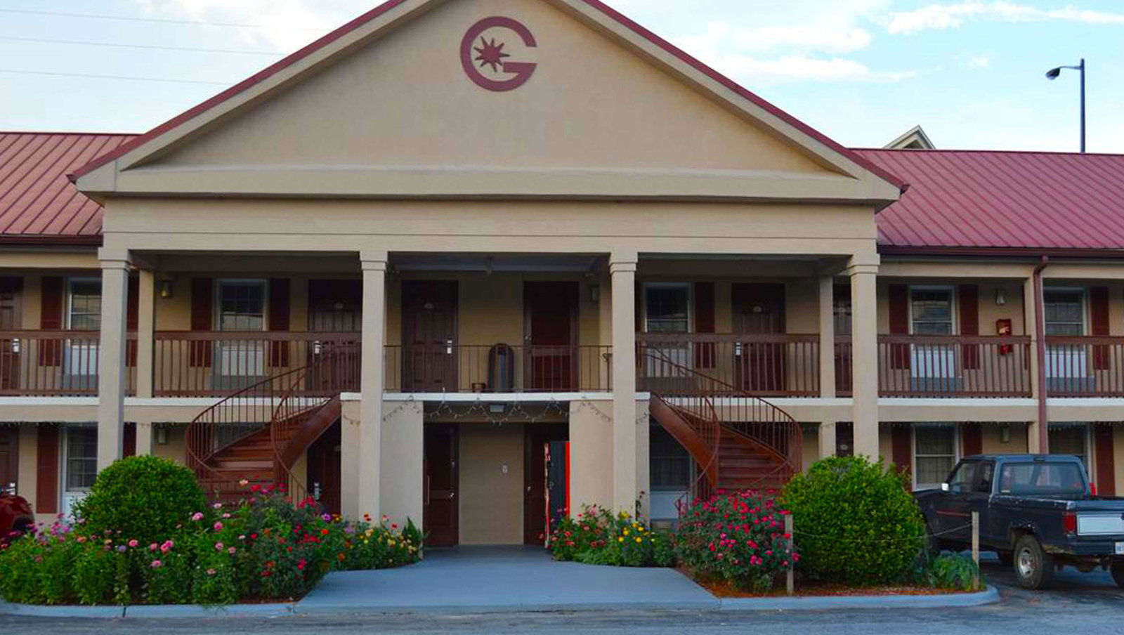 M Star Cleveland - thumb 1