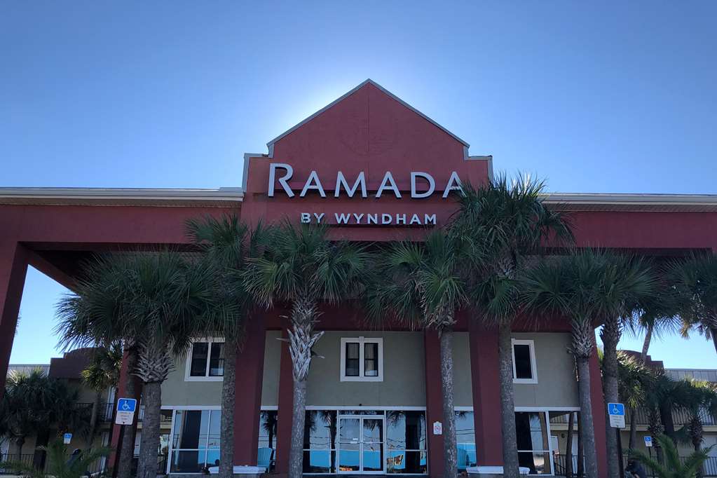 Ramada By Wyndham Panama City Beach - thumb 0