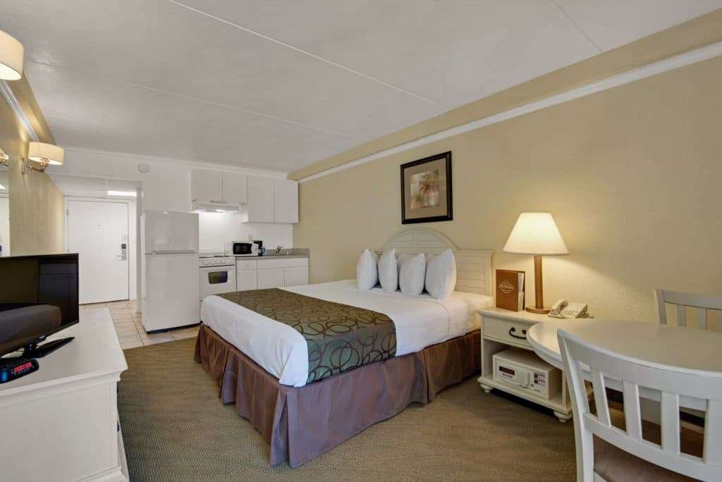 Ramada By Wyndham Panama City Beach - thumb 12