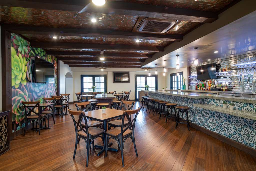 Oxford Suites Pismo Beach - thumb 14