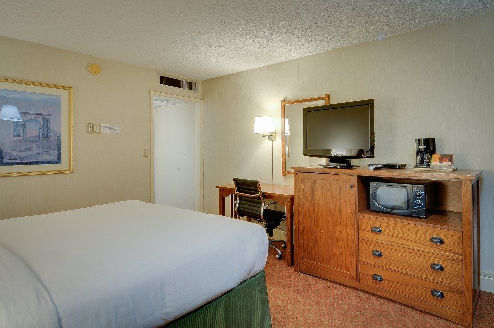 Vagabond Inn Executive SFO Airport - thumb 5