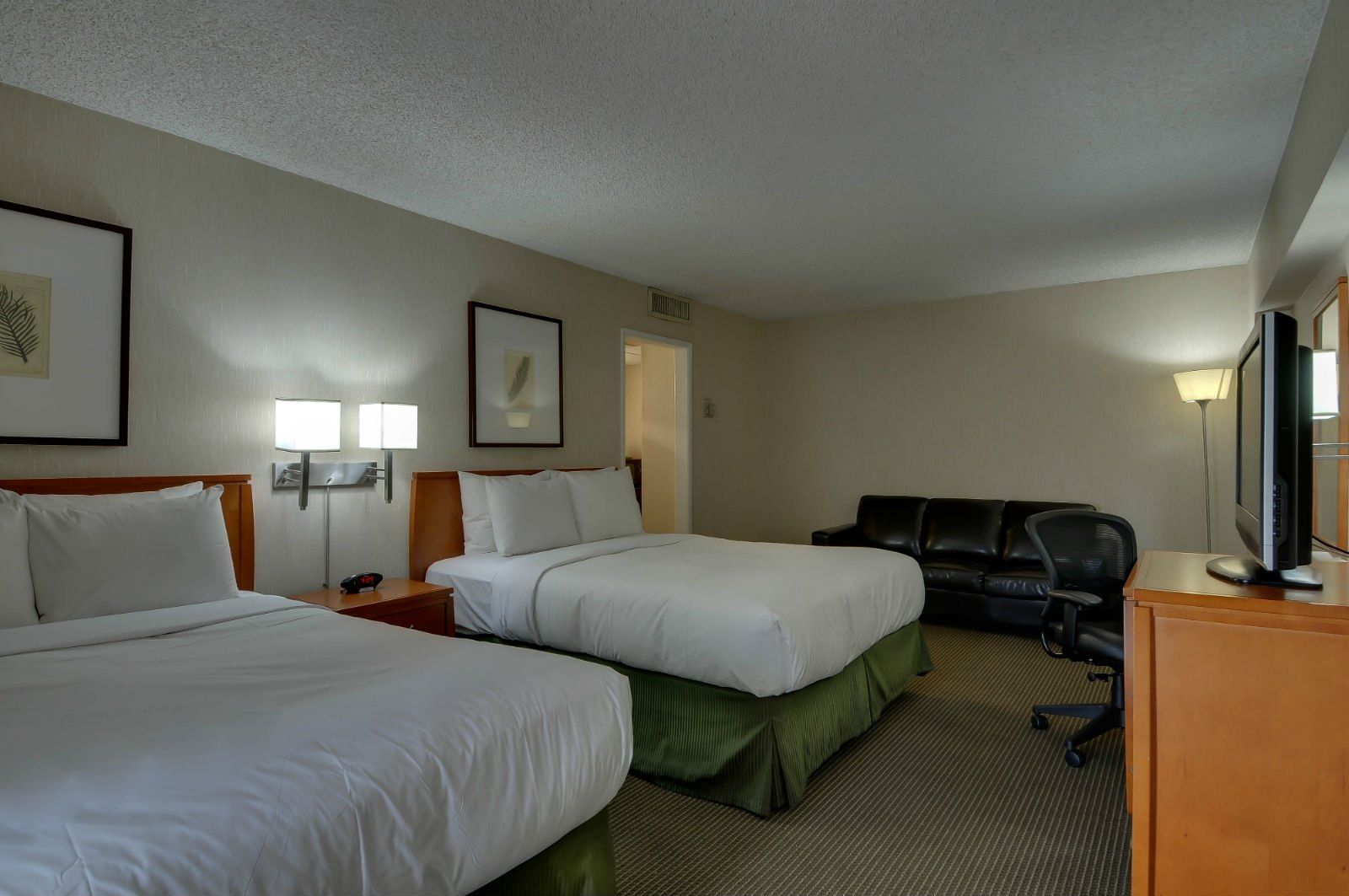 Vagabond Inn Glendale - thumb 14