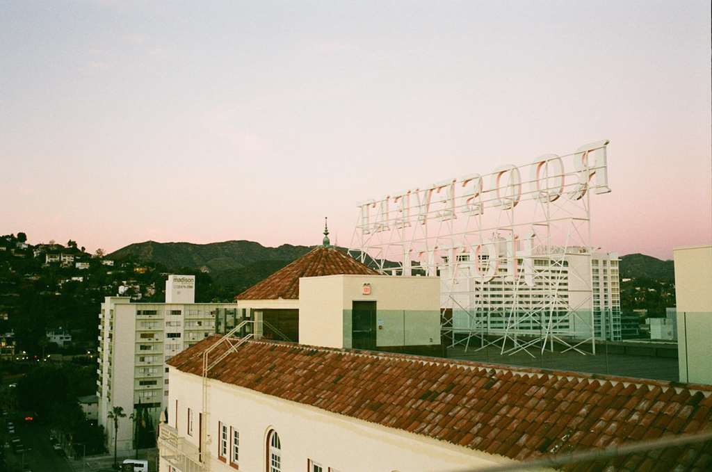 Hollywood Roosevelt Hotel - thumb 1