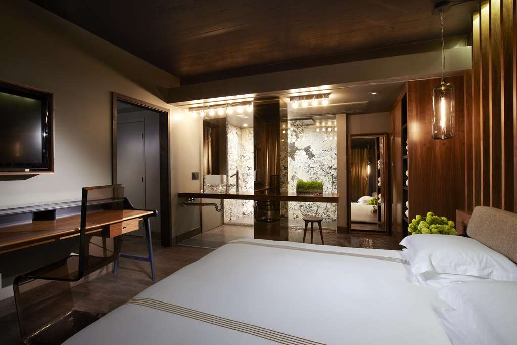 Hollywood Roosevelt Hotel - thumb 14