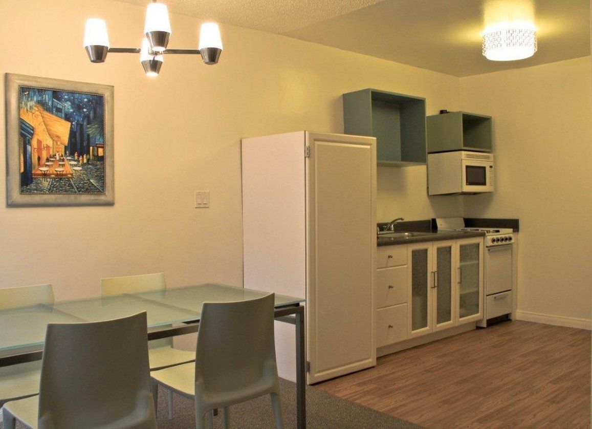 Magic Castle Hotel - thumb 2