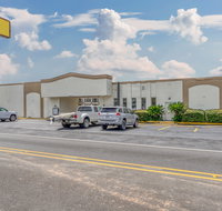 OYO Hotel Alexandria - Accommodation Texas