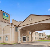 SureStay Hotel by BW Alexandria Airport - Accommodation Texas