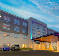 Holiday Inn Express  Suites King George - Accommodation Texas