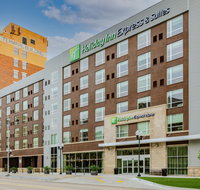 Holiday Inn Express  Suites Downtown - Accommodation Texas
