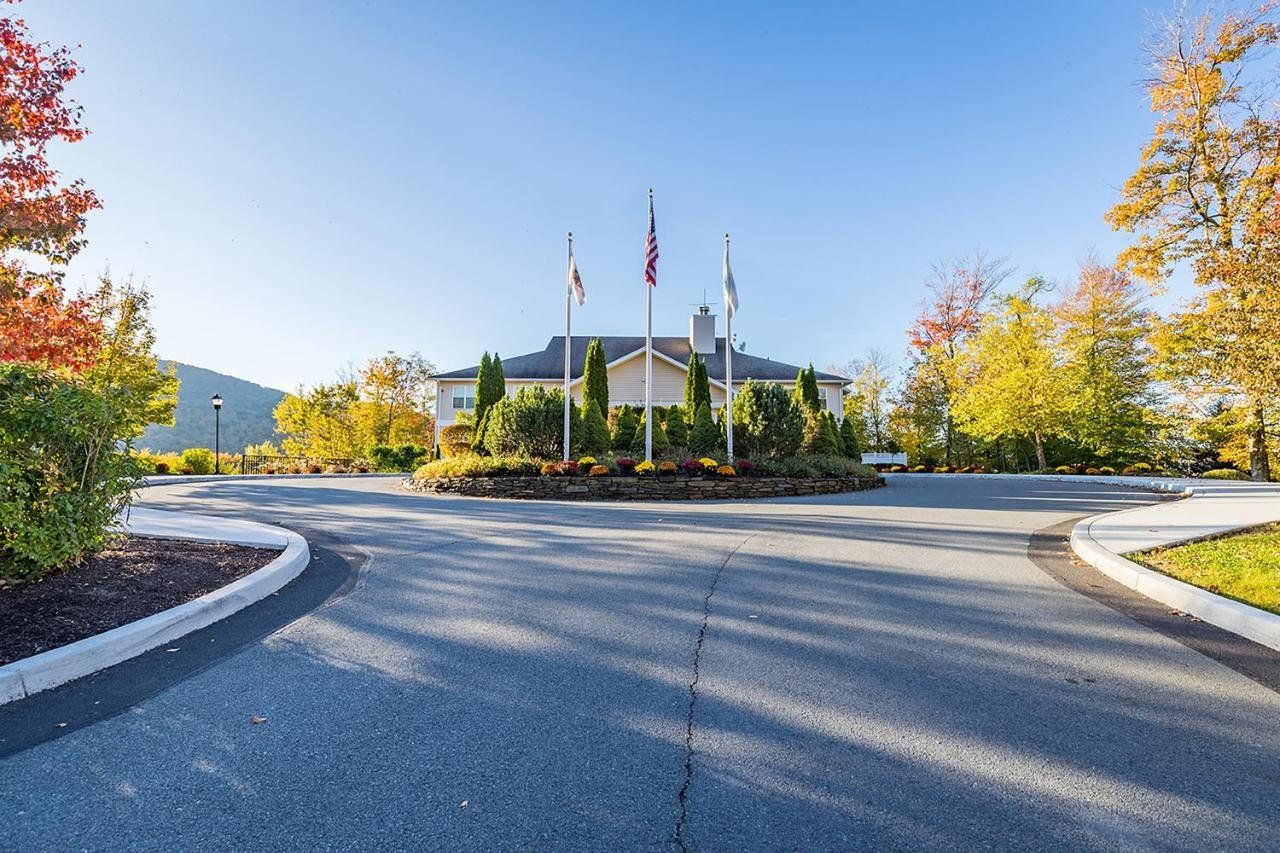 Vacation Village In The Berkshires - thumb 1