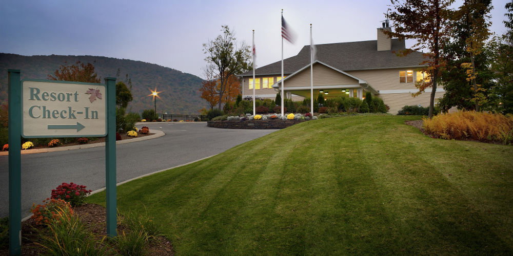 Vacation Village In The Berkshires - thumb 2