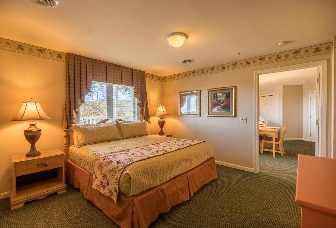 Vacation Village In The Berkshires - thumb 10