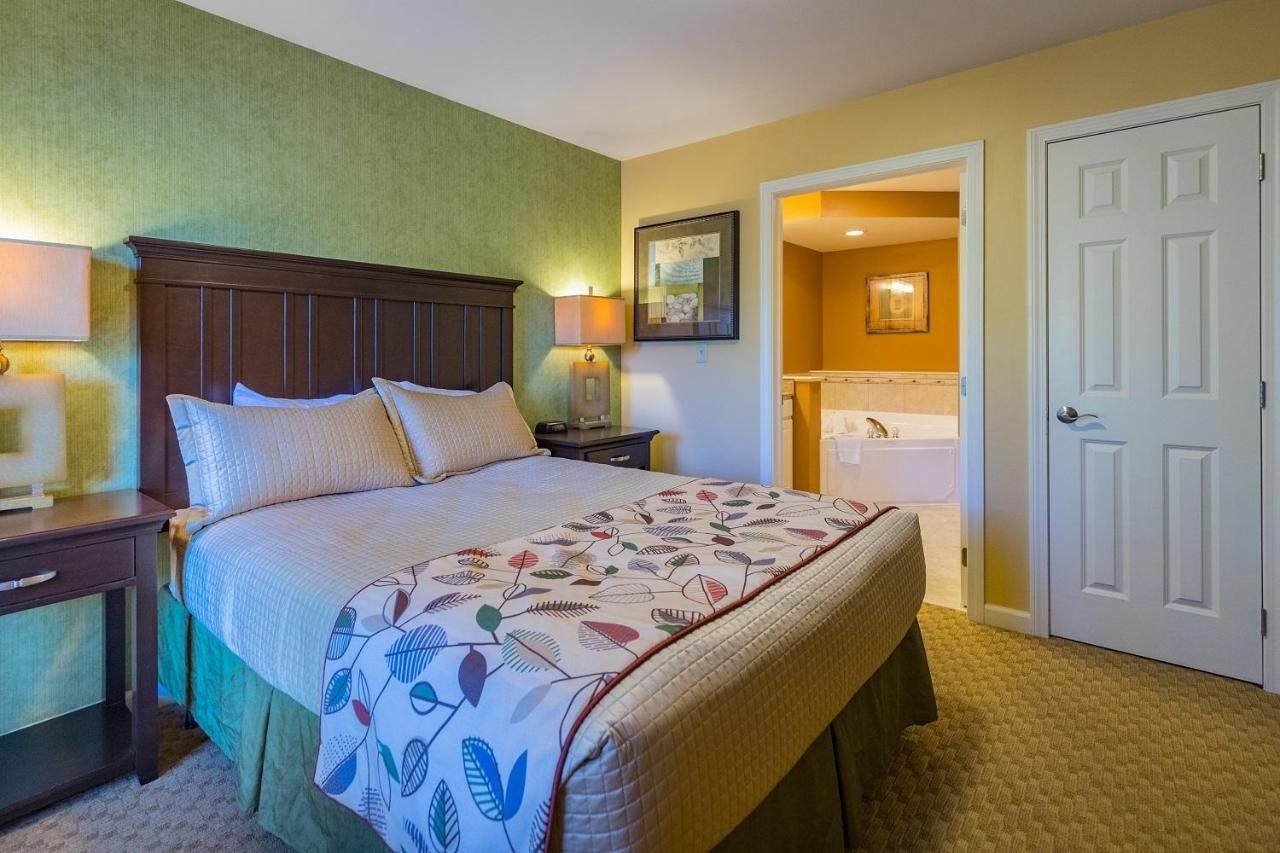 Vacation Village In The Berkshires - thumb 14