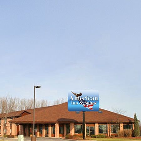 American Inn & Suites - thumb 0