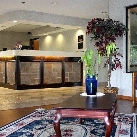 American Inn & Suites - thumb 1