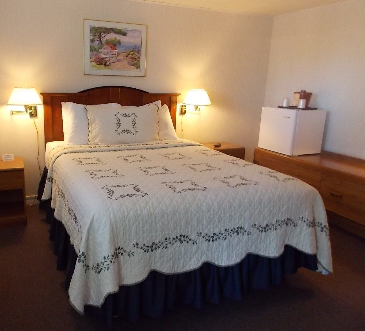 Beachcomber Motel - thumb 1