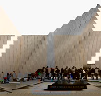 JFK Bus Tour with Oswald Rooming House optional CityPass - Accommodation Texas