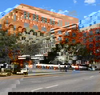 JFK Assassination and Museum Tour with Lee Harvey Oswald Rooming House - Accommodation Texas